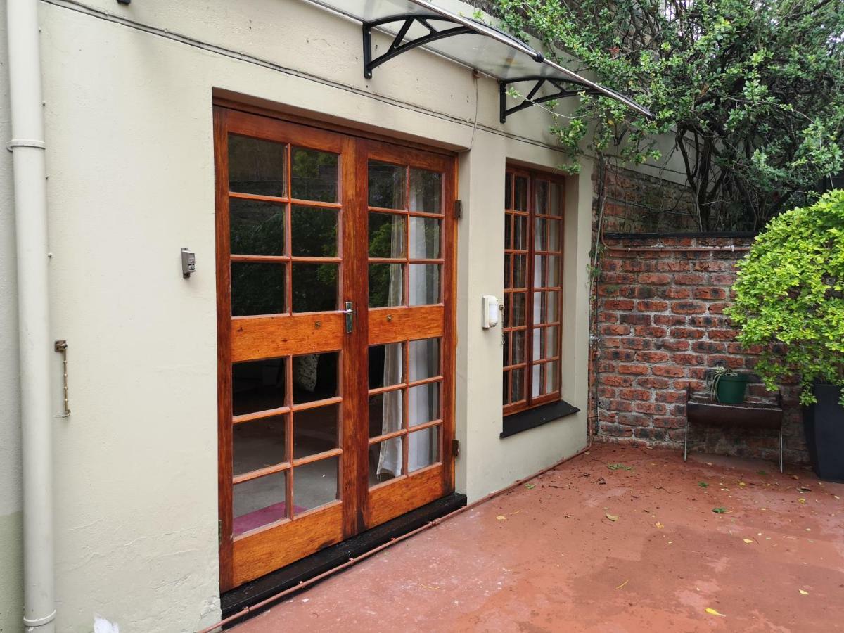 דירות איסט לונדון Garden Flat חדר תמונה